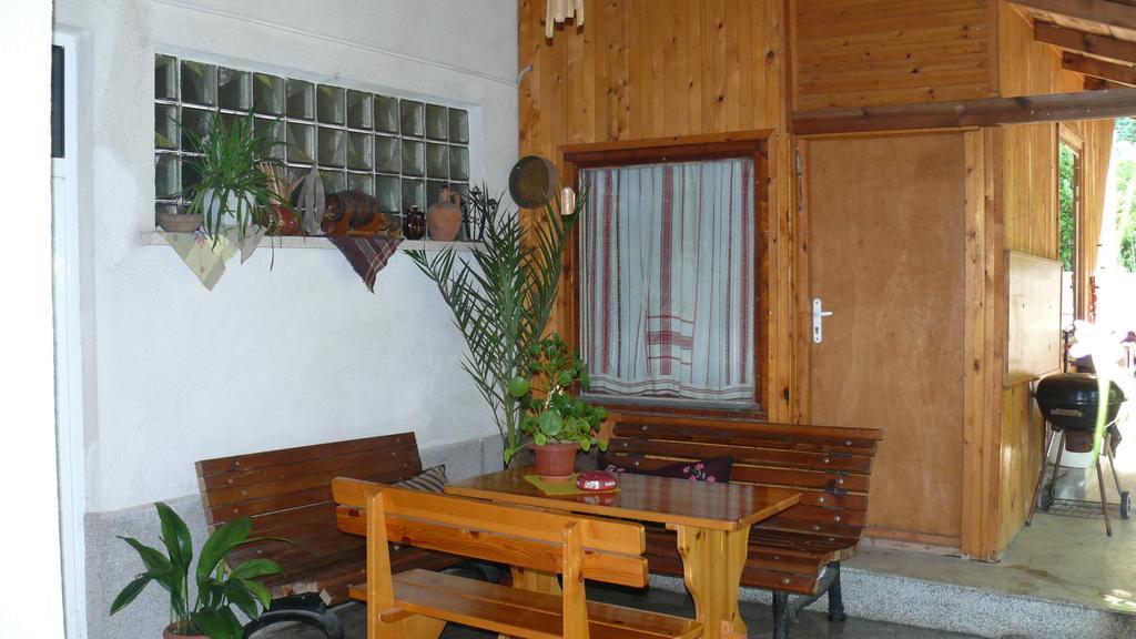 Villa Climate Guest House Варна Екстер'єр фото
